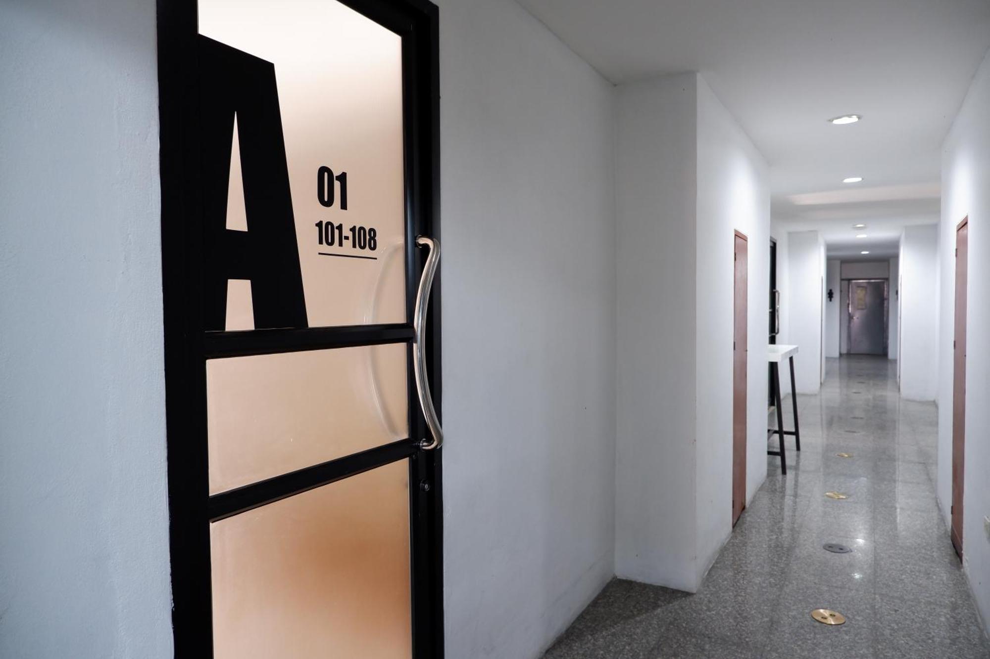 פאטאיה 18 Coins Budget Hotel מראה חיצוני תמונה