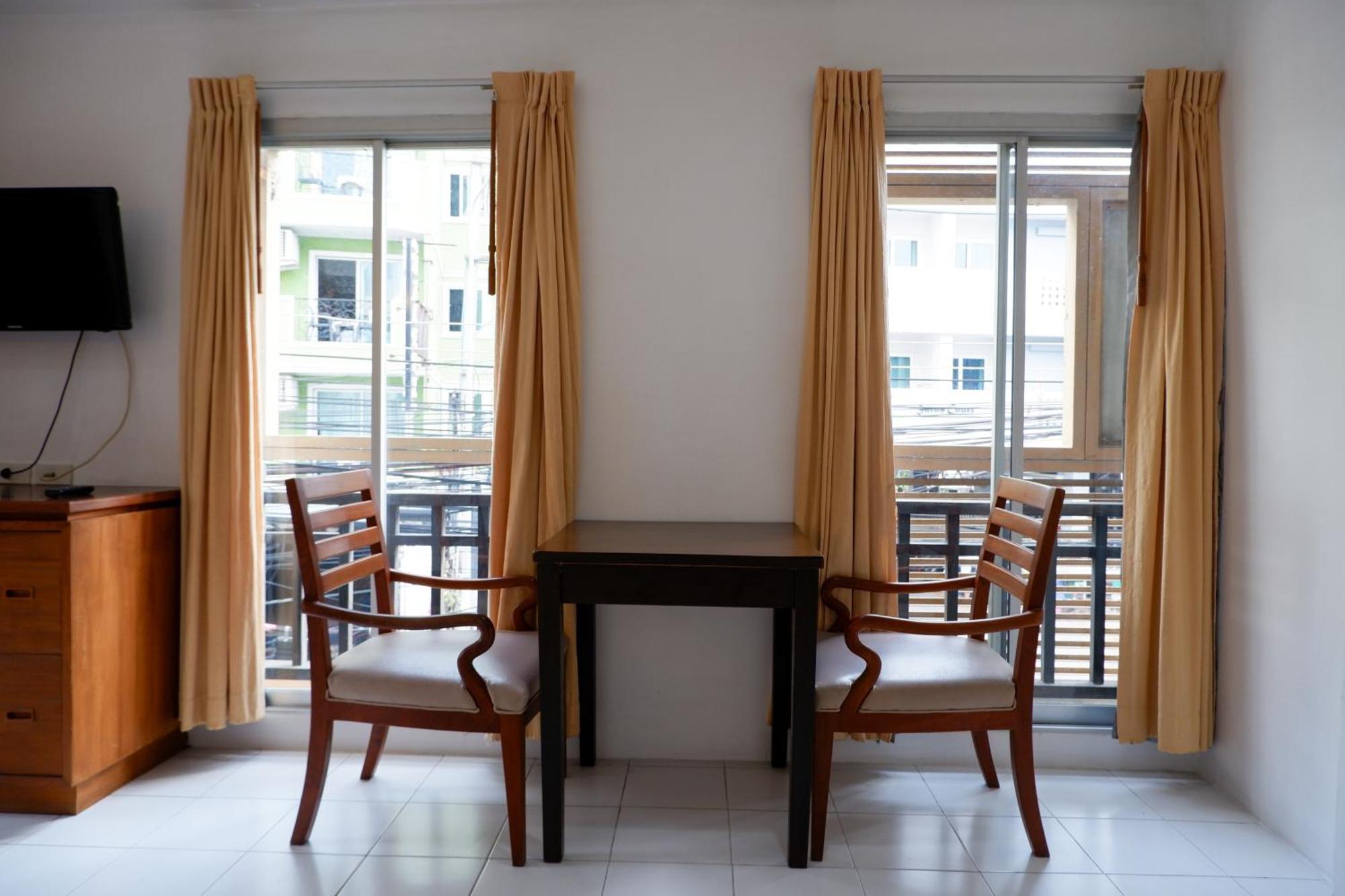 פאטאיה 18 Coins Budget Hotel חדר תמונה
