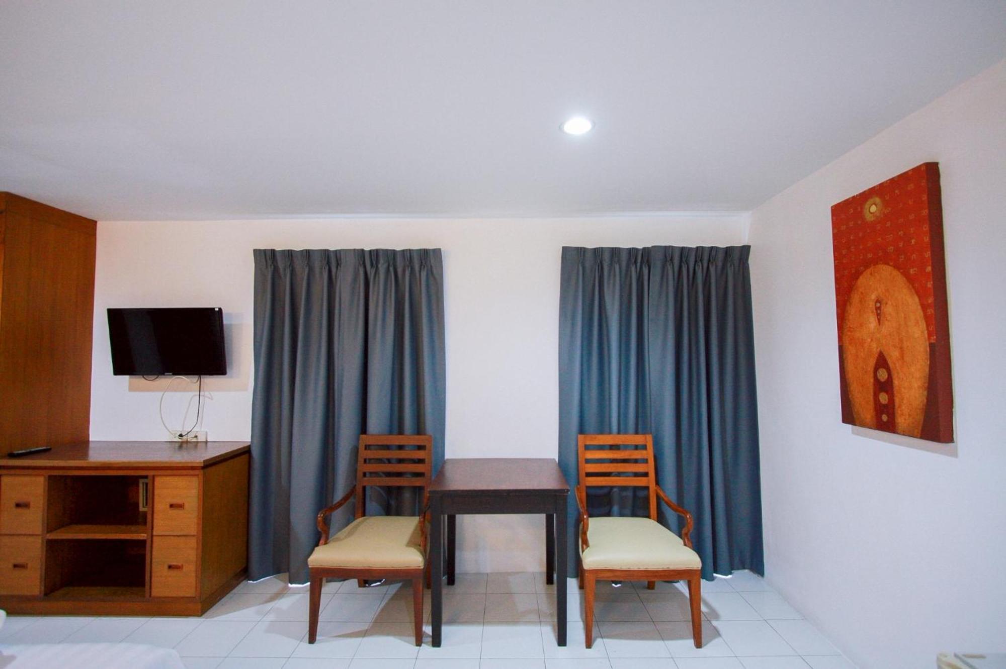 פאטאיה 18 Coins Budget Hotel חדר תמונה